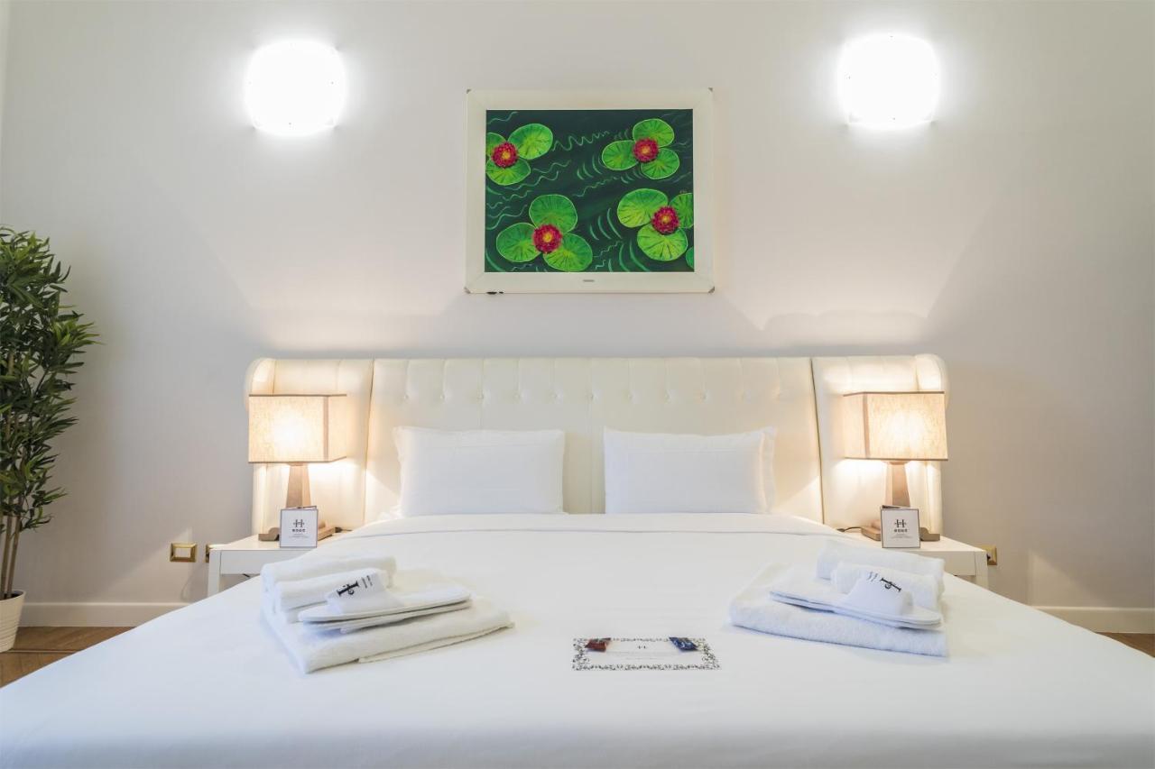 Hemeras Boutique Homes - Super Central Luxury *