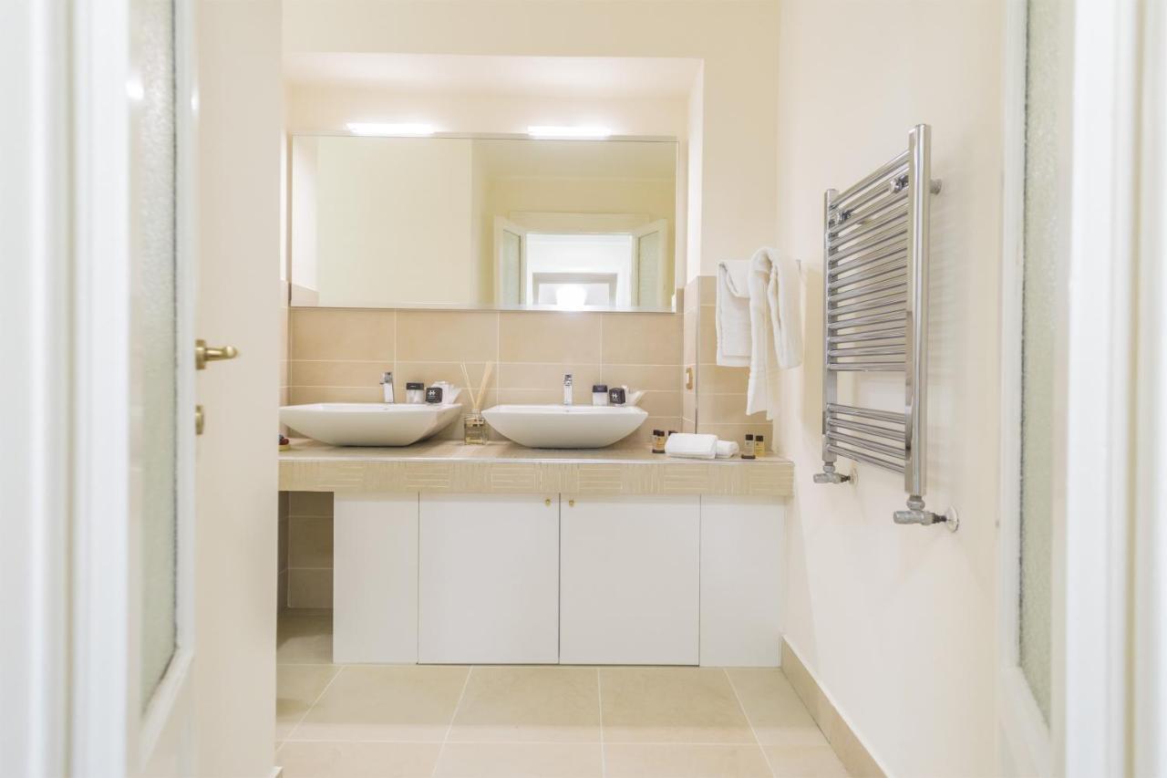 Hemeras Boutique Homes - Super Central Luxury